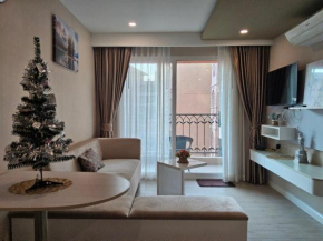 Christmas Dream - Seven Seas Condo Resort Pattaya